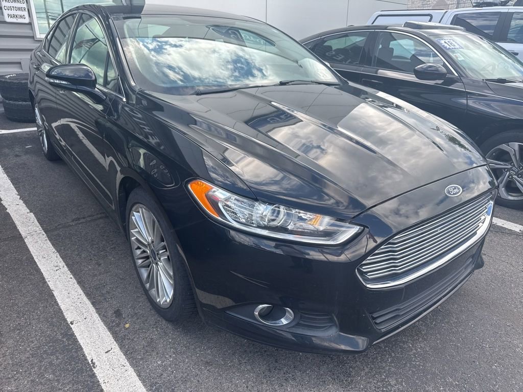 Used 2016 Ford Fusion SE w/ Equipment Group 202A AWD/4WD image 4