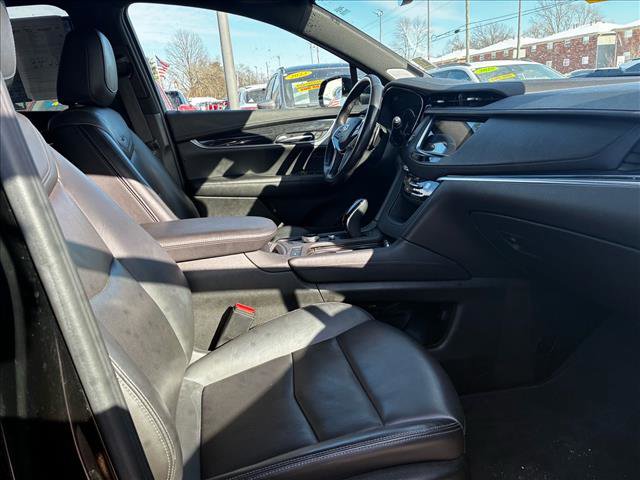 Used 2023 Cadillac XT5 Premium Luxury image 15