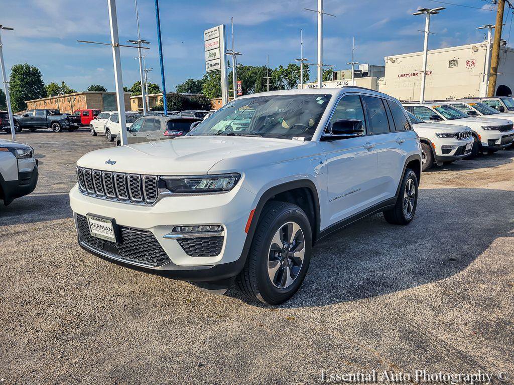 Certified 2024 Jeep Grand Cherokee Limited 4xe AWD/4WD image 9