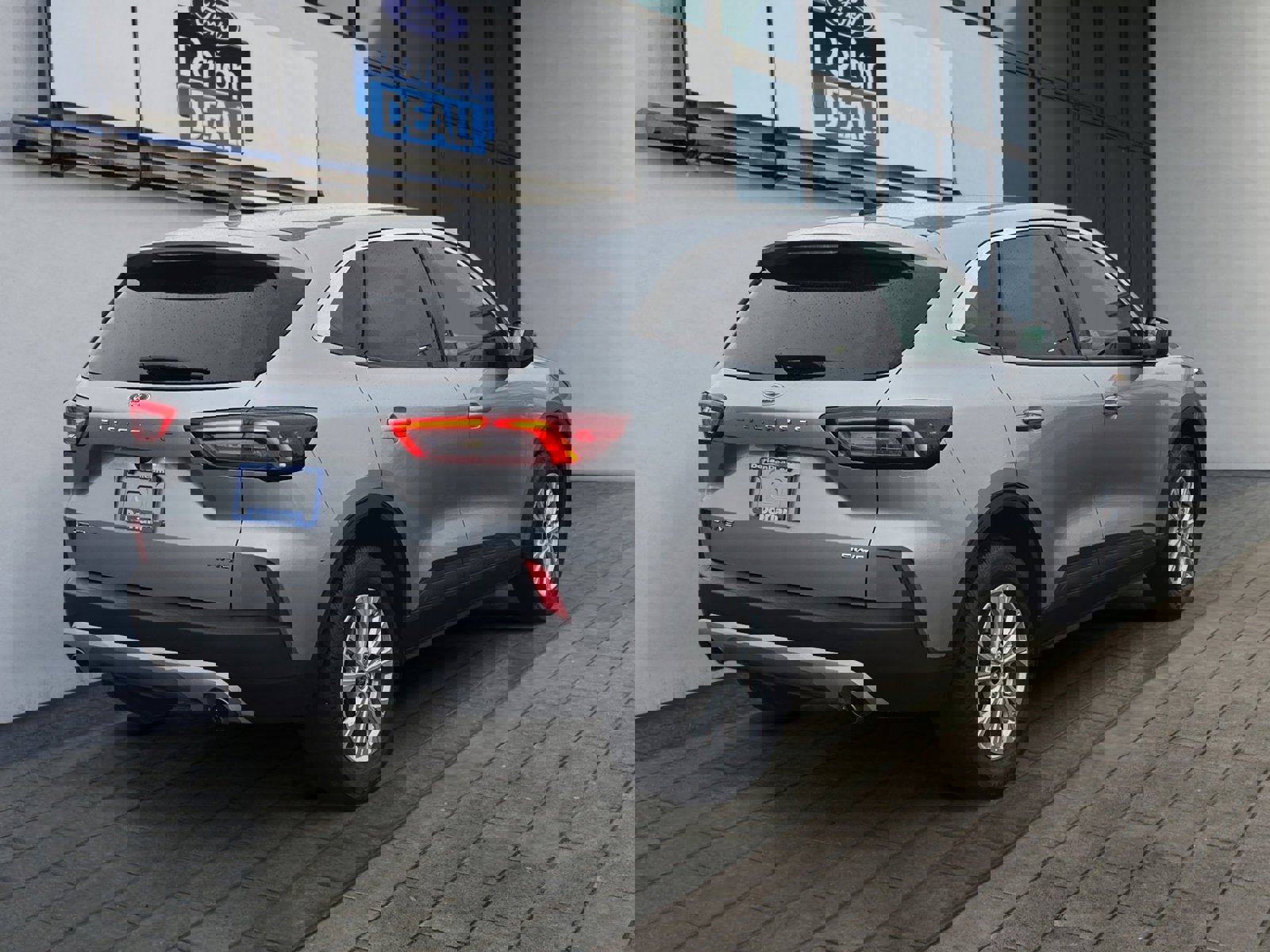 Used 2023 Ford Escape Active image 3