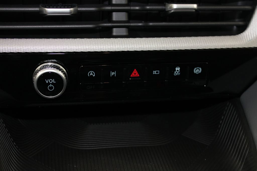 New 2026 Ford Explorer Active RWD image 43