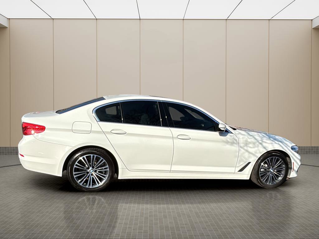 Used 2019 BMW 530i w/ Convenience Package image 6