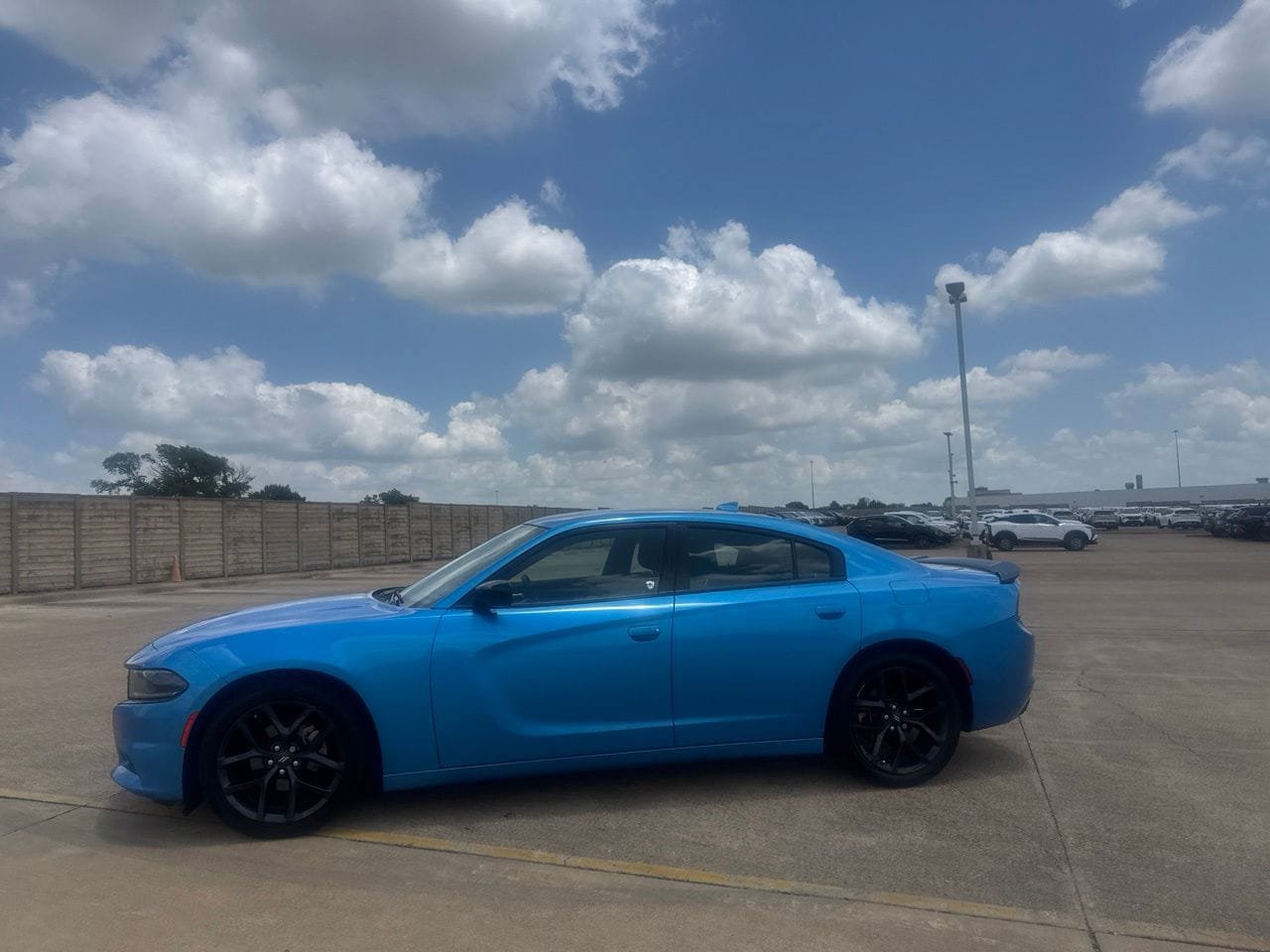 Used 2023 Dodge Charger SXT w/ Blacktop Package RWD image 11