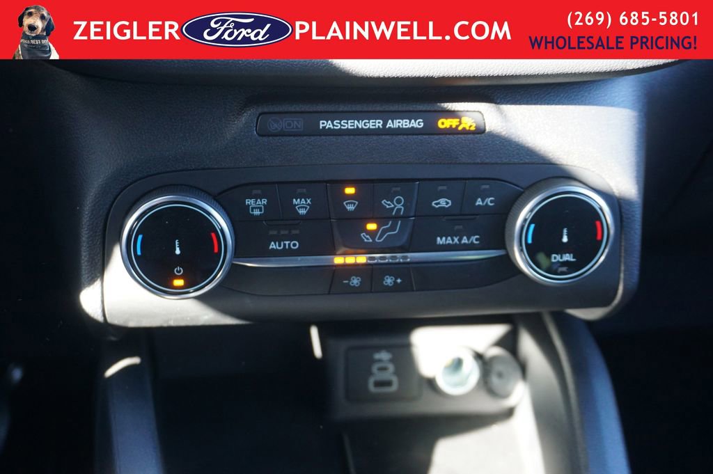 Used 2025 Ford Escape ST-Line image 19