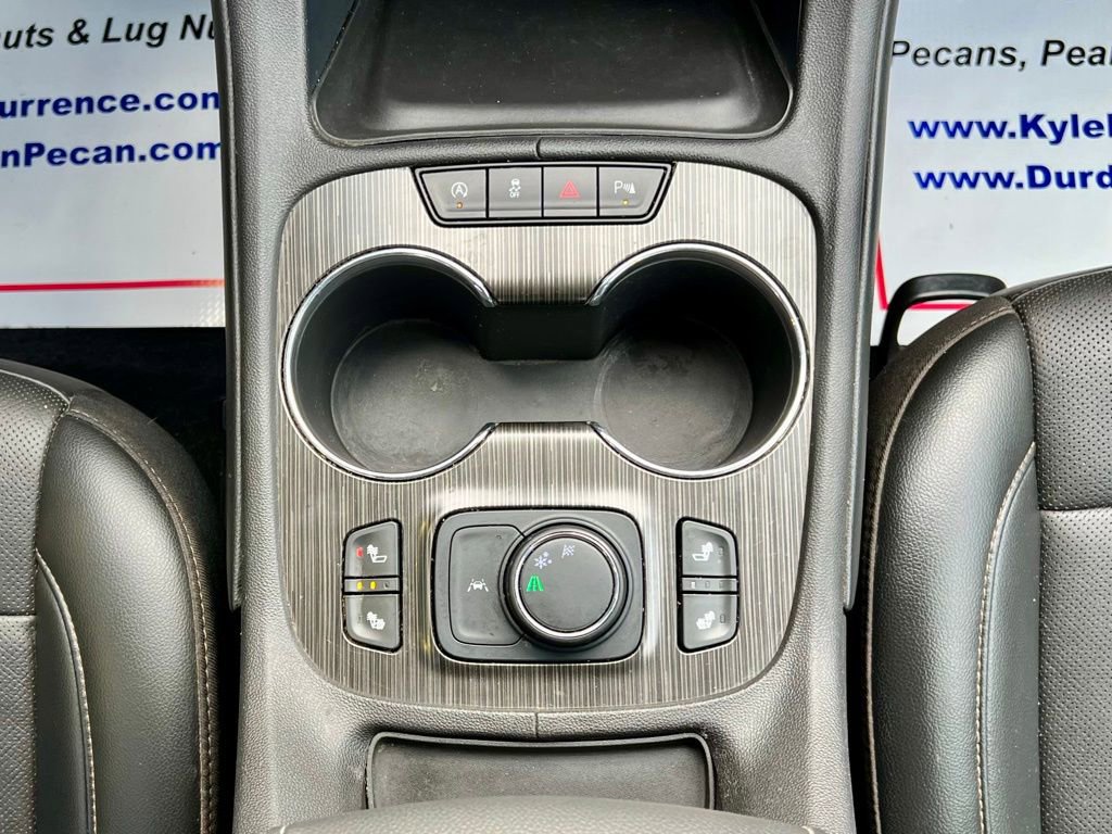 Used 2023 GMC Acadia SLT image 32