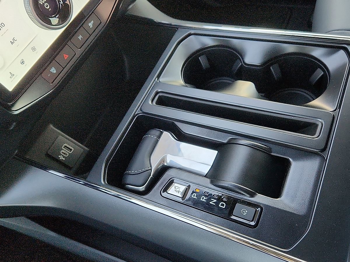 New 2025 Ford F150 Lightning Flash AWD/4WD image 12