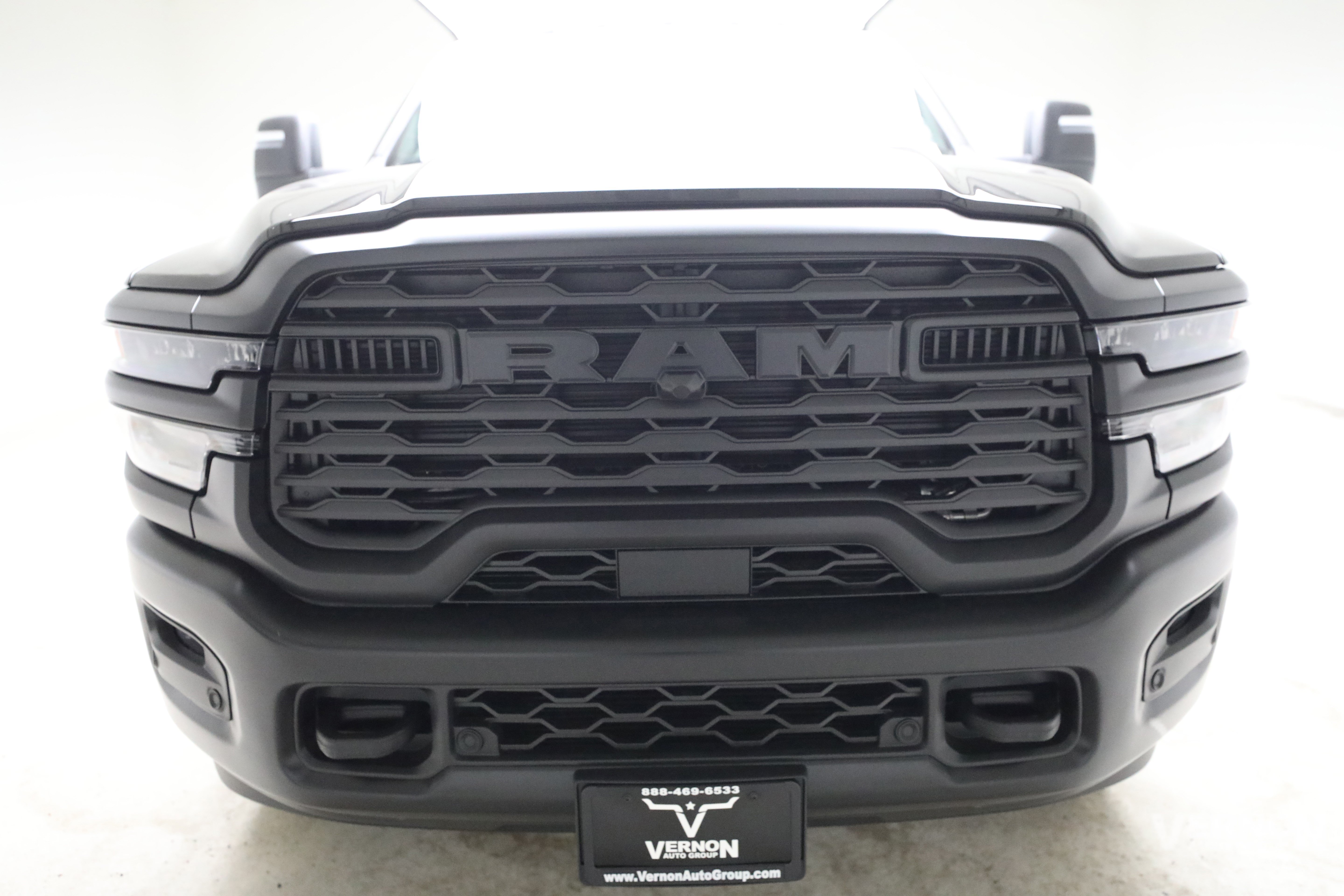 New 2026 RAM 3500 Tradesman AWD/4WD image 8