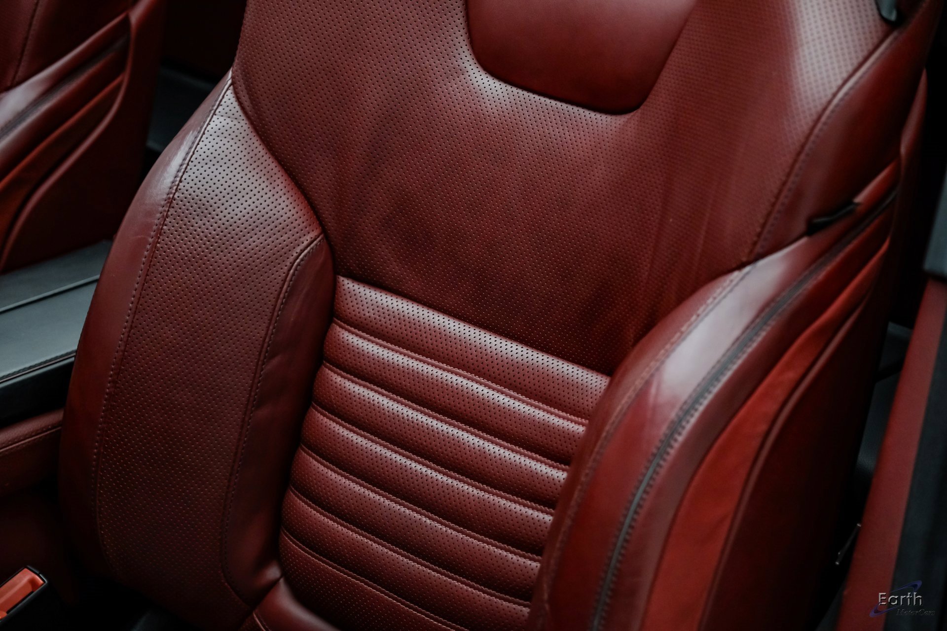 Used 2017 Mercedes-Benz SL 550 image 44