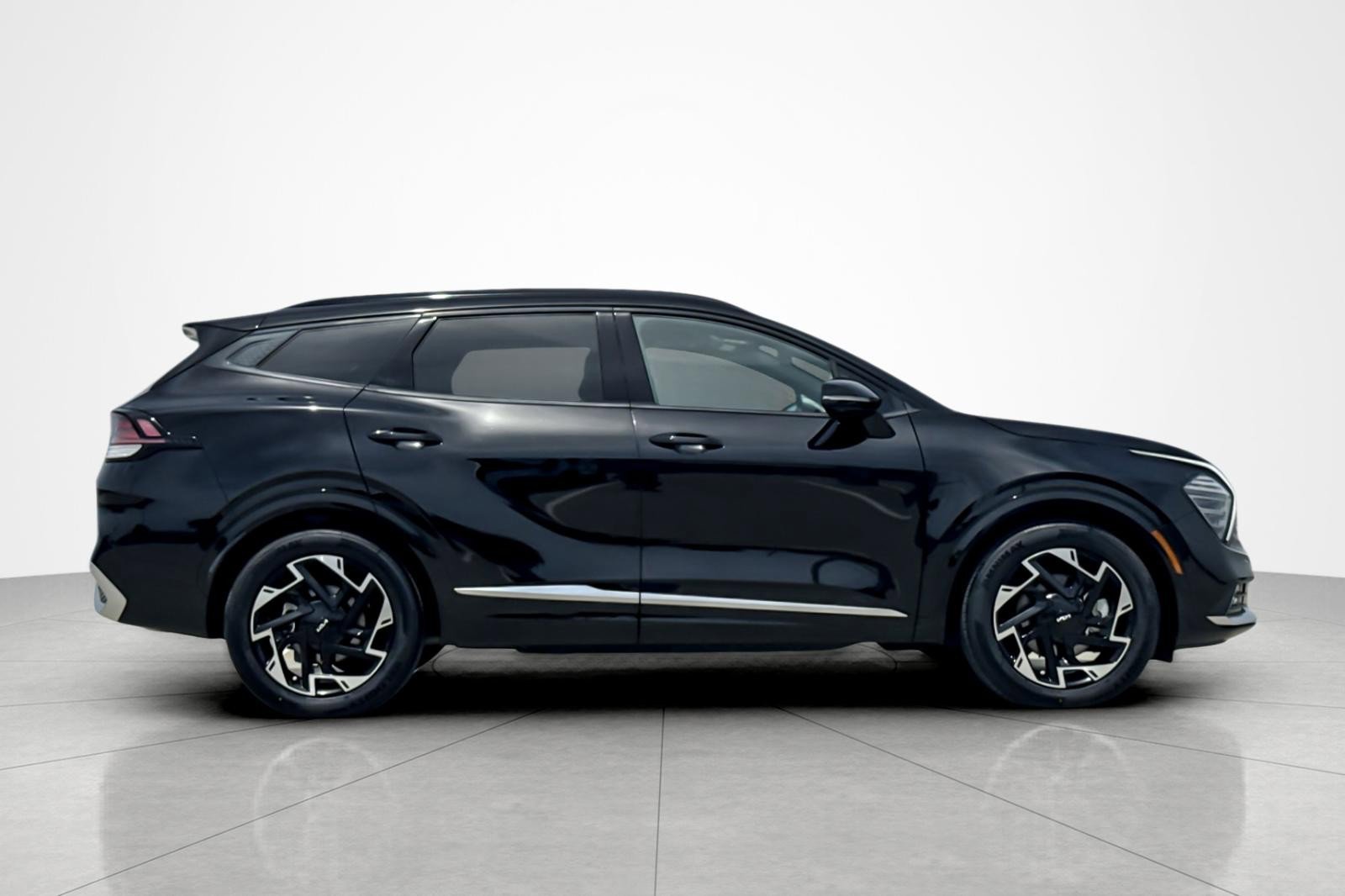 Used 2023 Kia Sportage SX image 6