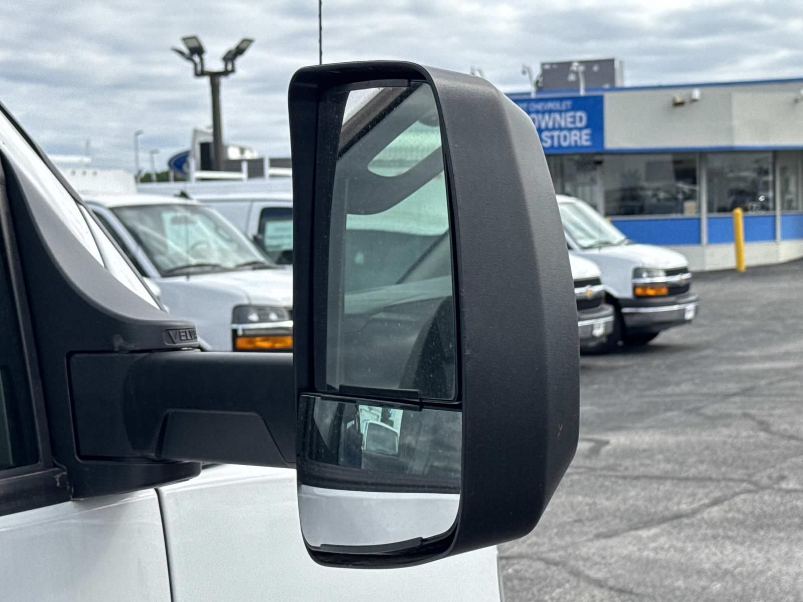 New 2026 Chevrolet Express 3500 w/ Power Convenience Package RWD image 10