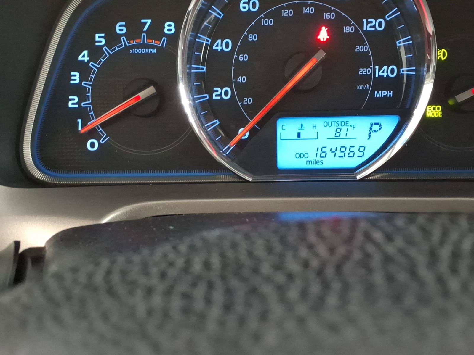 Used 2015 Toyota RAV4 Limited AWD/4WD image 32