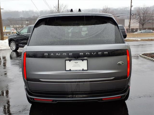 Used 2023 Land Rover Range Rover SE image 5