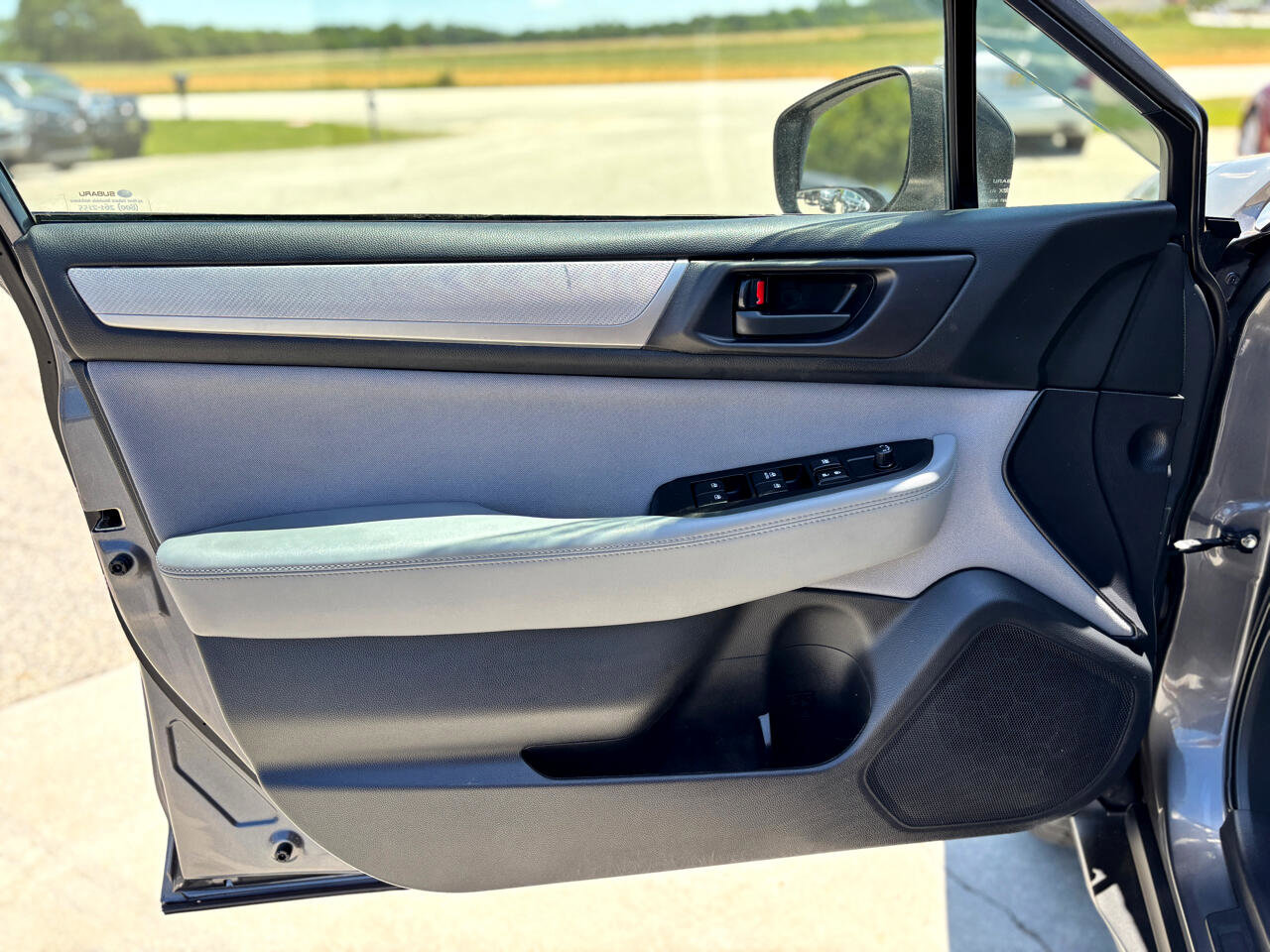 Used 2019 Subaru Outback 2.5i image 23