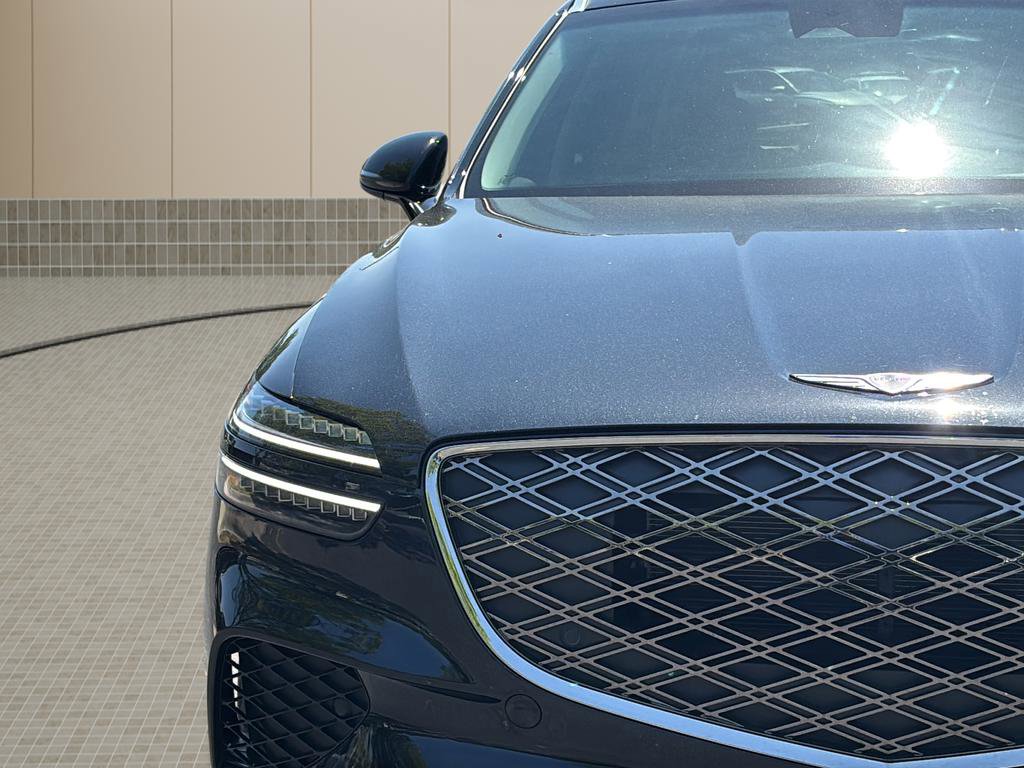 Certified 2026 Genesis GV70 2.5T AWD/4WD image 44