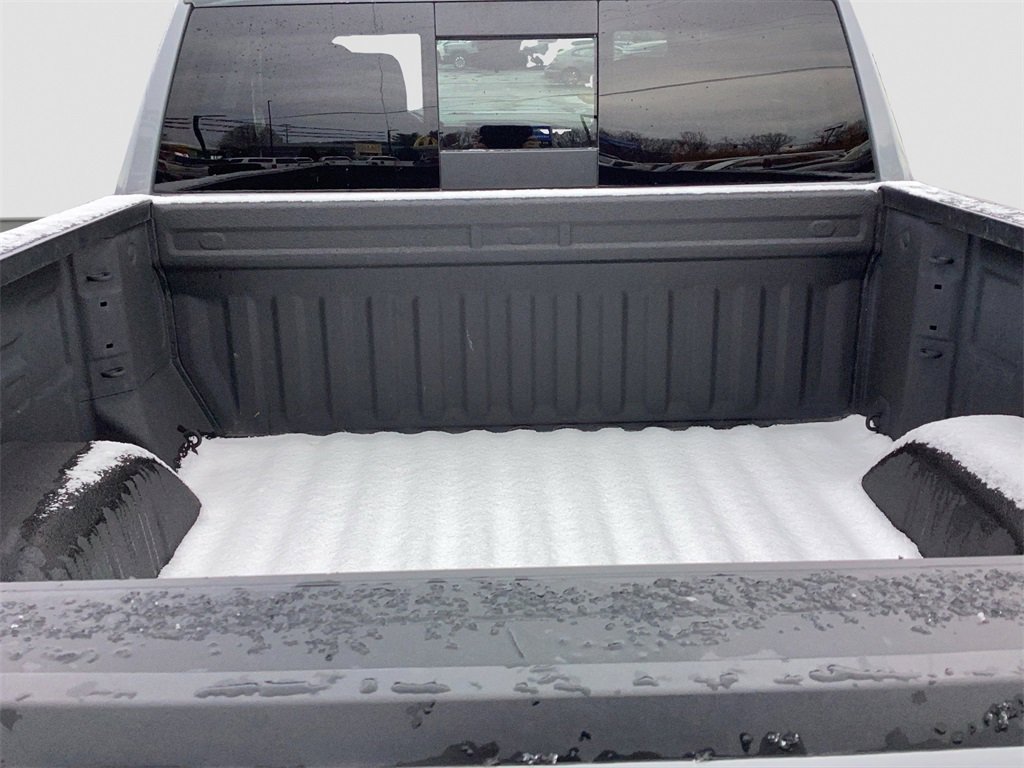 Used 2024 GMC Sierra 1500 SLE w/ Preferred Package image 20