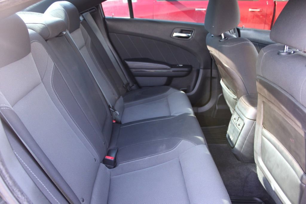 Used 2018 Dodge Charger GT w/ Blacktop Package image 19