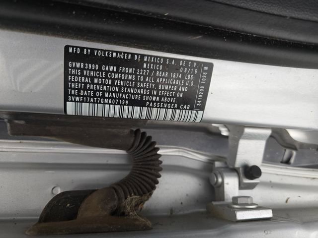 Used 2016 Volkswagen Beetle 1.8T Classic FWD image 50