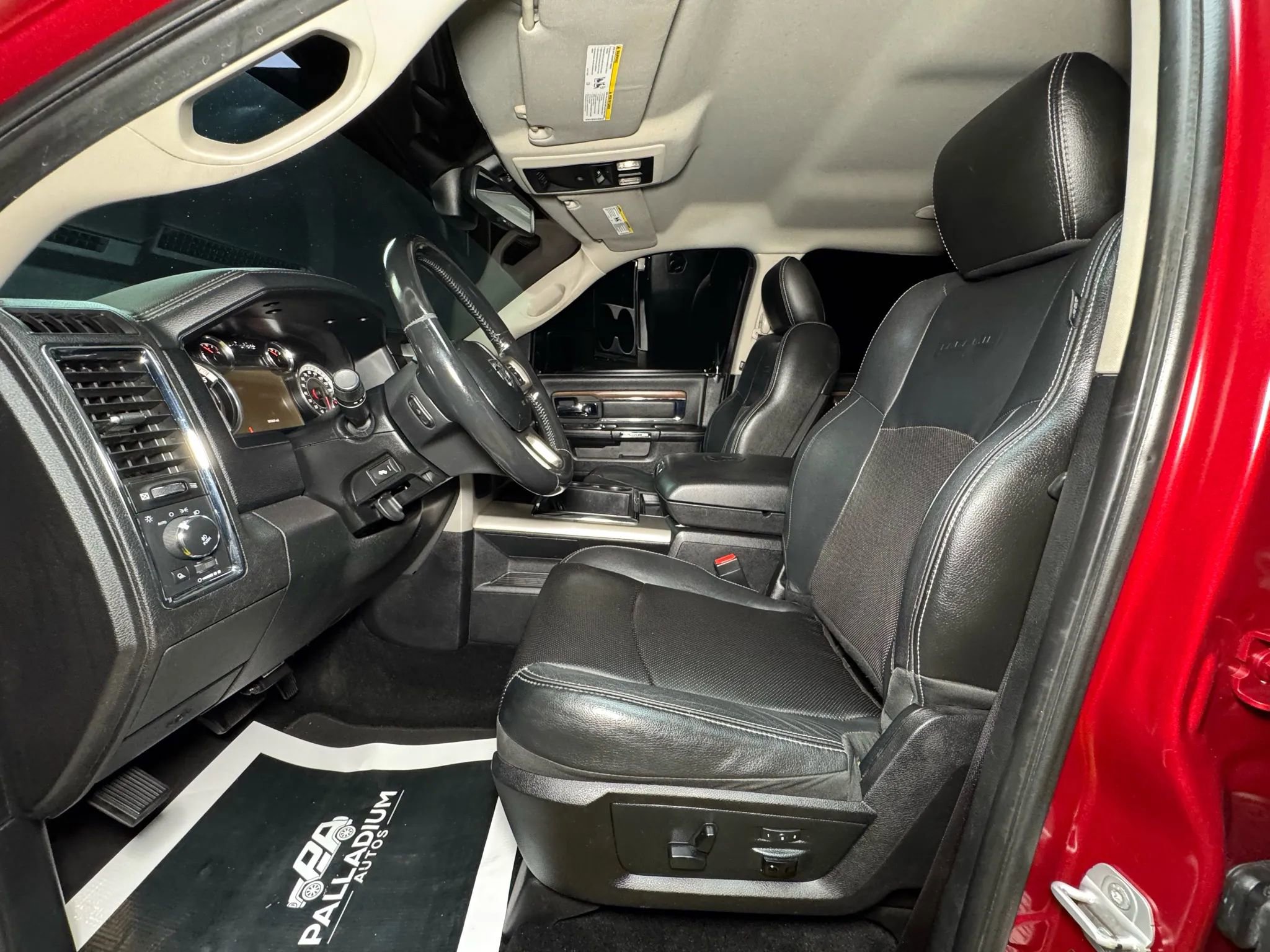 Used 2014 RAM 1500 Laramie image 49