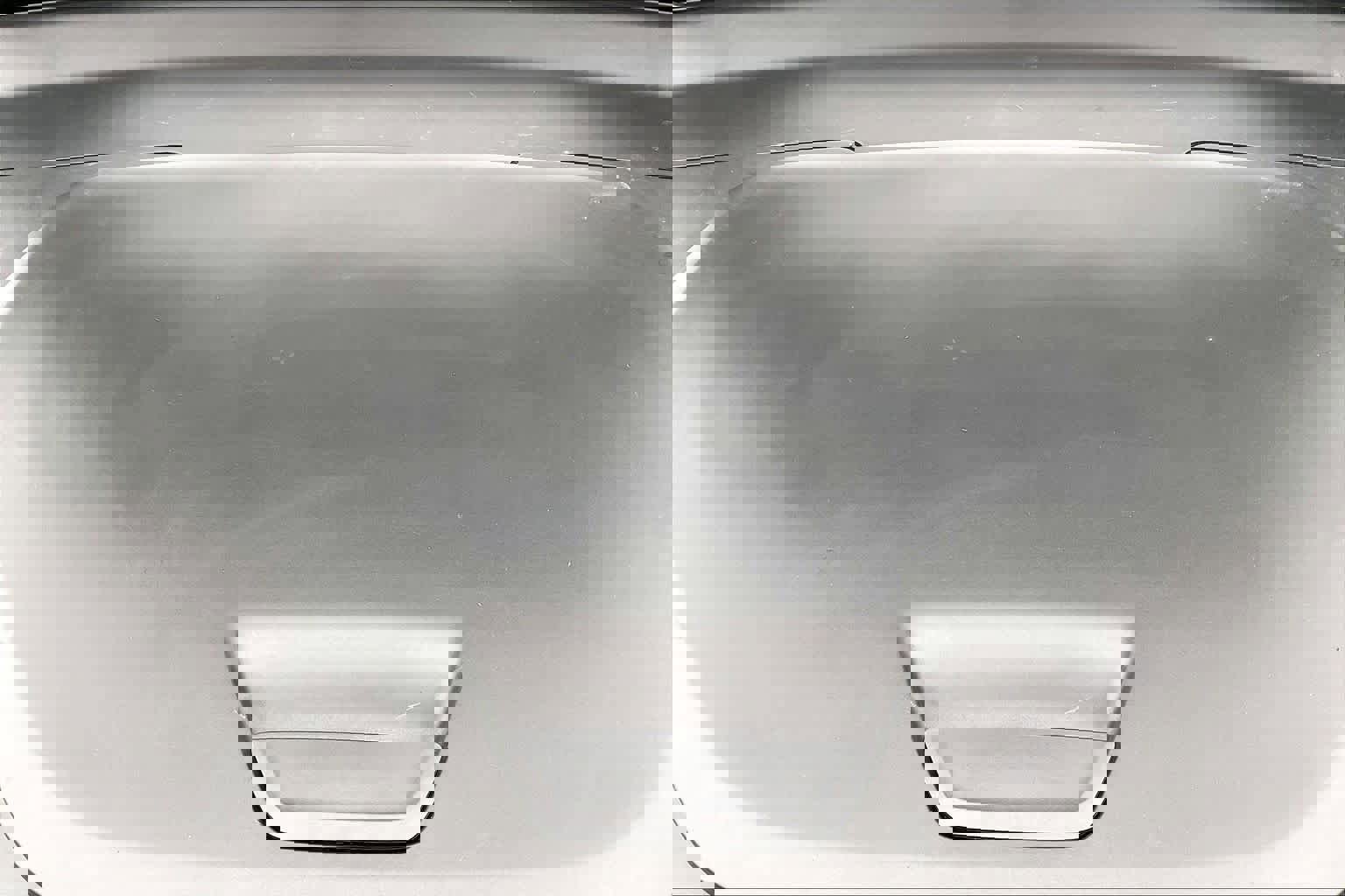 Used 2023 Volvo XC40 Recharge Ultimate image 13