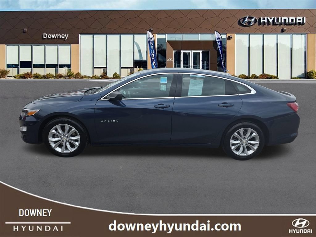 Used 2022 Chevrolet Malibu LT FWD image 2
