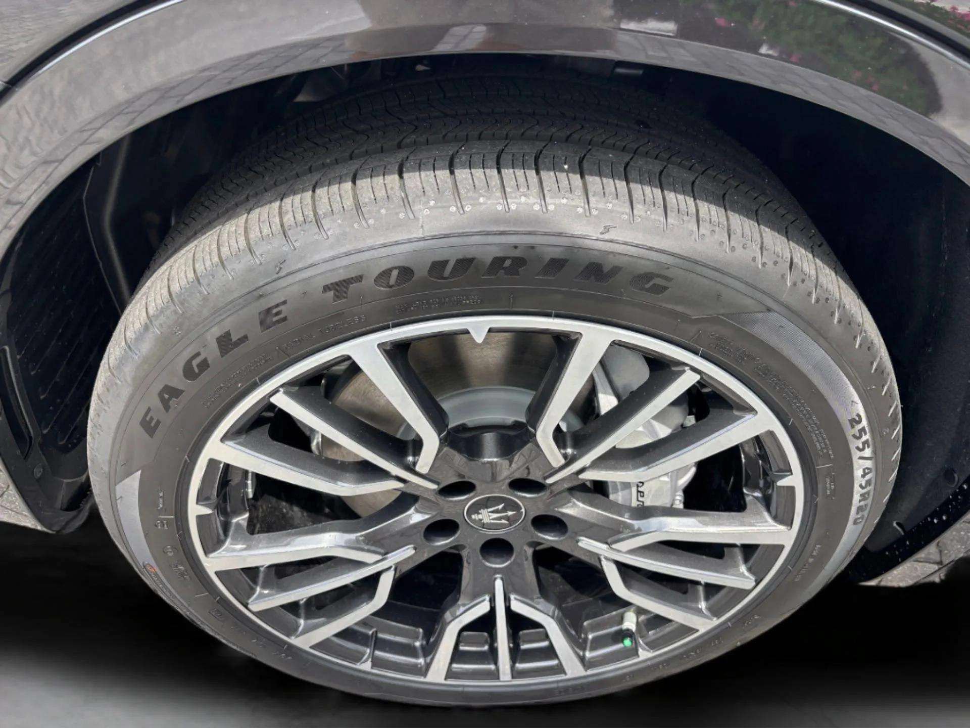 New 2025 Maserati Grecale Modena AWD/4WD image 44