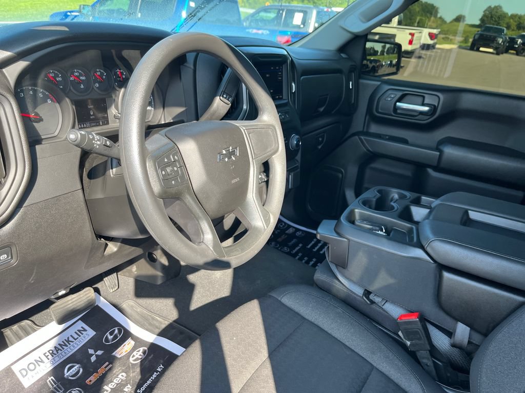 Used 2025 Chevrolet Silverado 1500 Custom w/ Rally Edition AWD/4WD image 15
