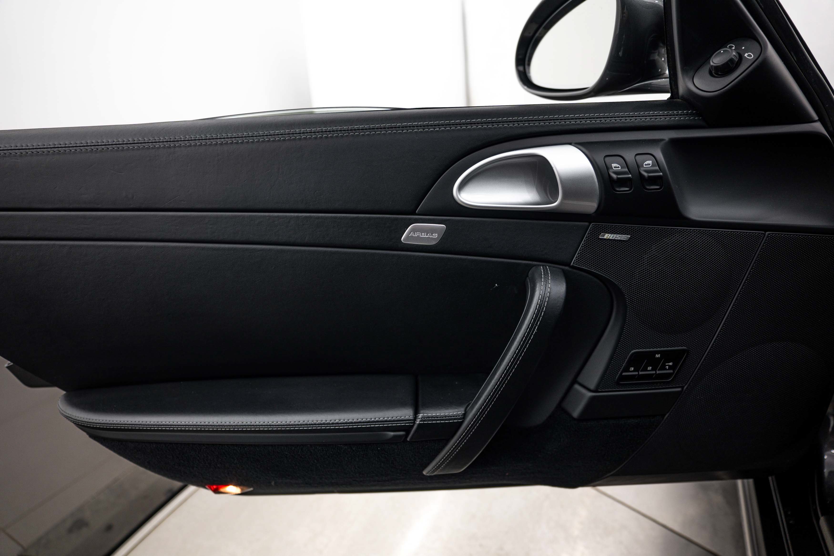 Used 2012 Porsche 911 Edition 918 Spyder AWD/4WD image 22