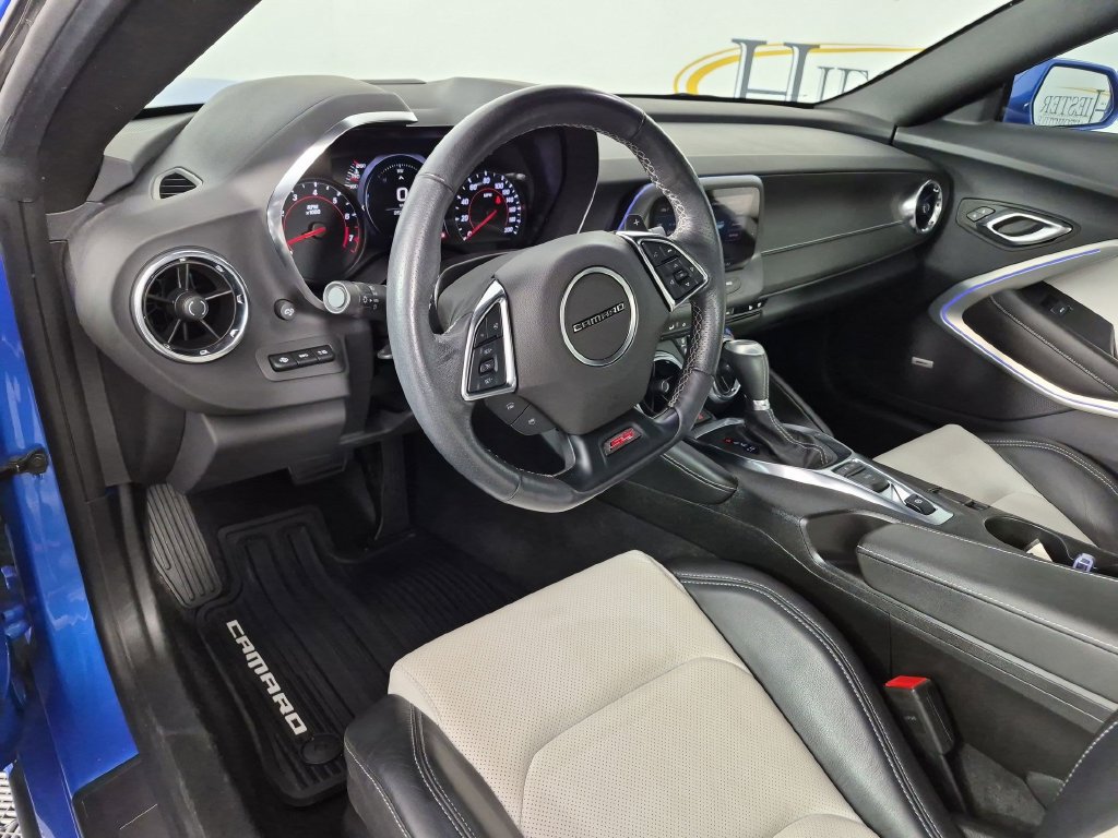 Certified 2024 Chevrolet Camaro SS RWD image 18
