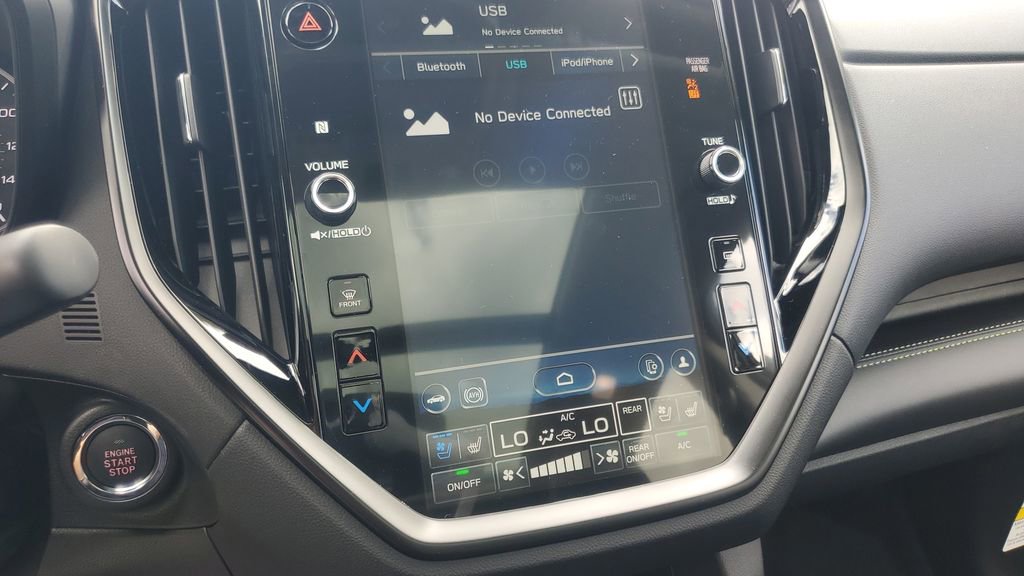 Used 2025 Subaru Ascent Bronze Edition w/ Onyx Package image 19