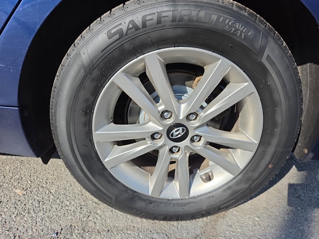 Used 2016 Hyundai Sonata SE FWD image 28