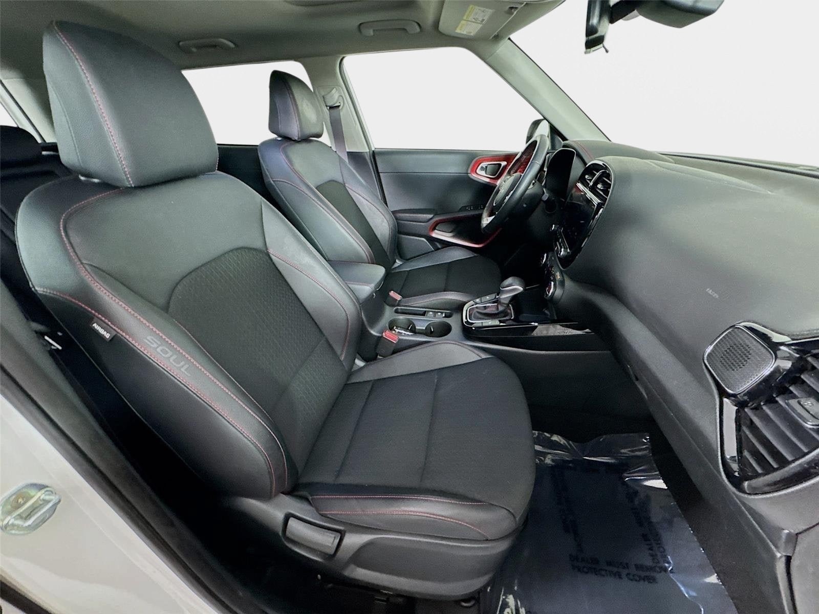 Certified 2023 Kia Soul GT-Line w/ GT-Line Technology Package FWD image 29