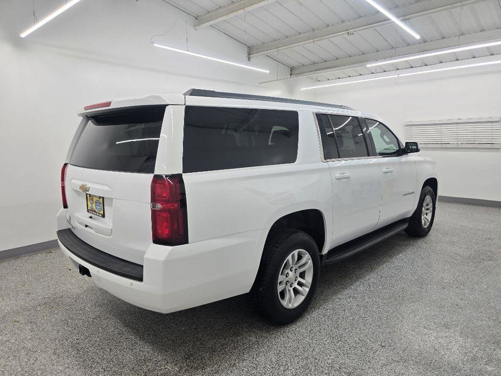 Used 2020 Chevrolet Suburban LS RWD image 7