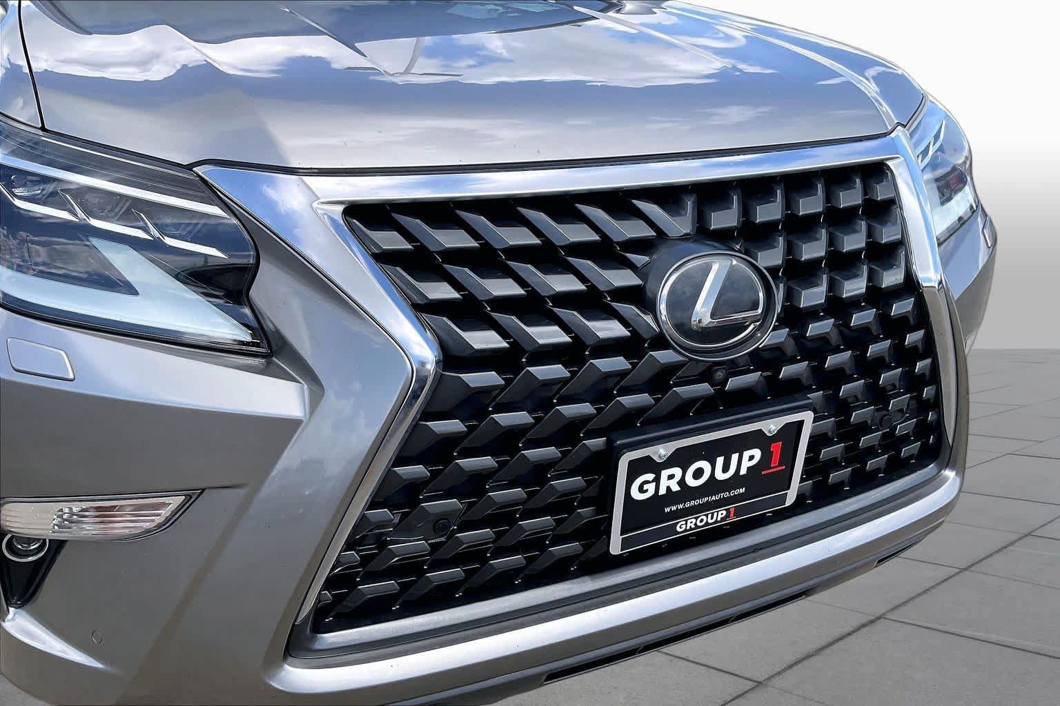 Used 2021 Lexus GX 460 Luxury w/ Off Road Package AWD/4WD image 27