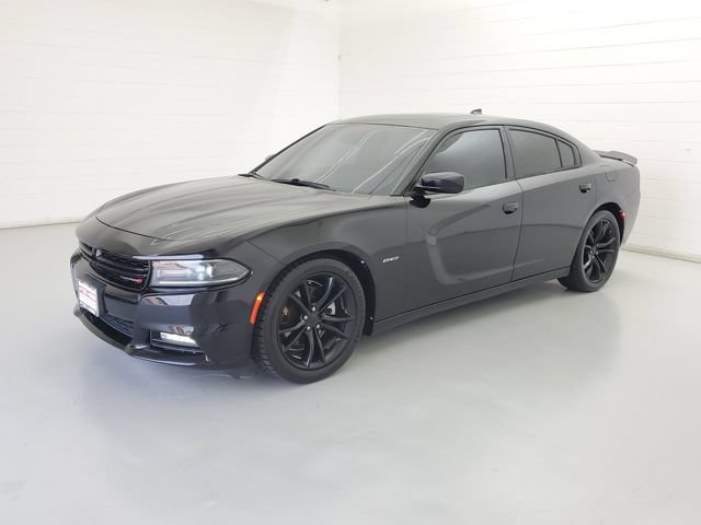 Used 2016 Dodge Charger R/T w/ Navigation & Travel Group RWD image 1