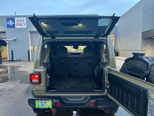 Certified 2025 Jeep Wrangler Willys image 24