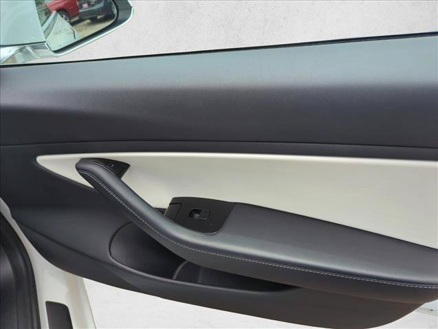 Used 2019 Tesla Model 3 Standard Range Plus RWD image 27