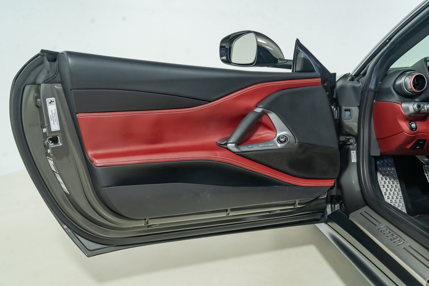 Certified 2019 Ferrari 812 Superfast RWD image 16