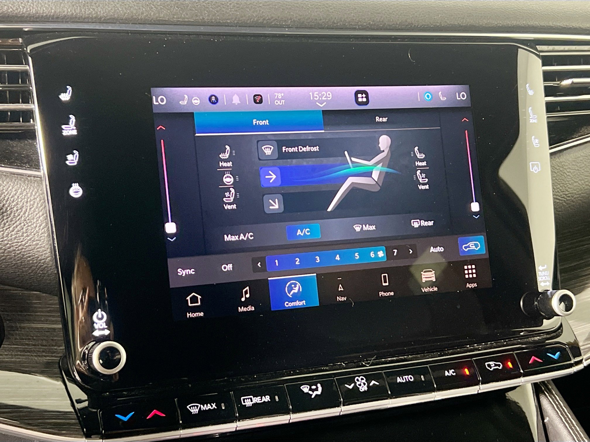 Used 2022 Jeep Wagoneer Series II AWD/4WD image 27