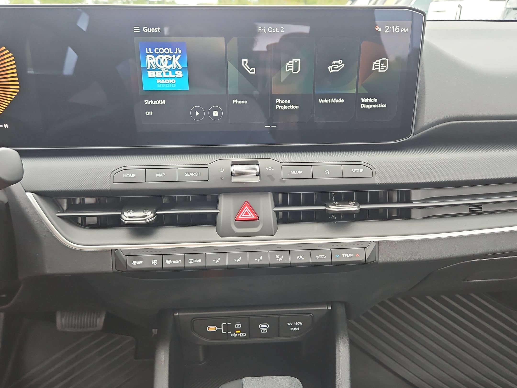 New 2026 Kia K4 FWD image 12
