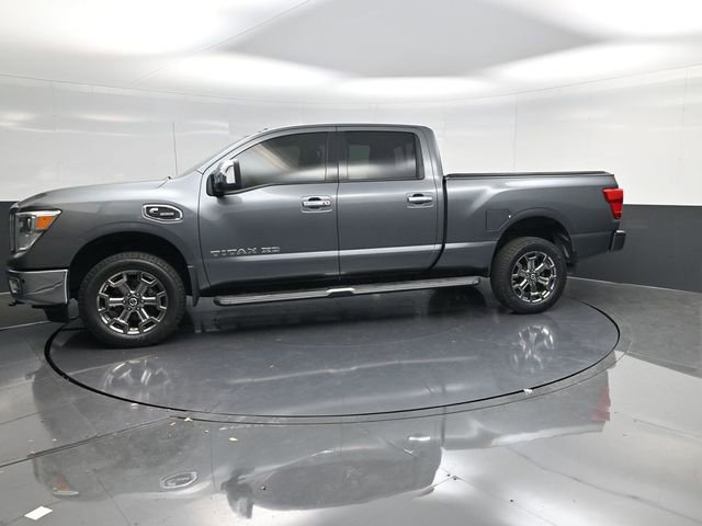 Used 2017 Nissan Titan SL w/ Chrome Package image 6
