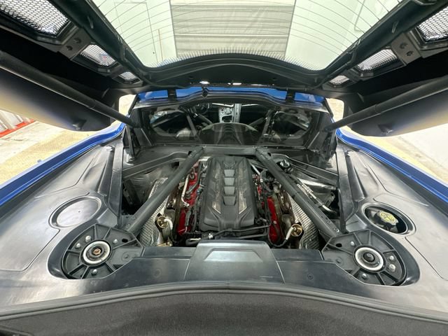 Used 2021 Chevrolet Corvette Stingray Premium Cpe w/ Battery Protection Package RWD image 19