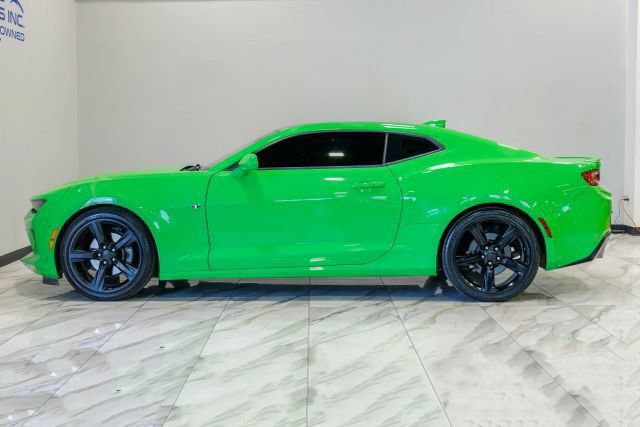 Used 2017 Chevrolet Camaro LT RWD image 16