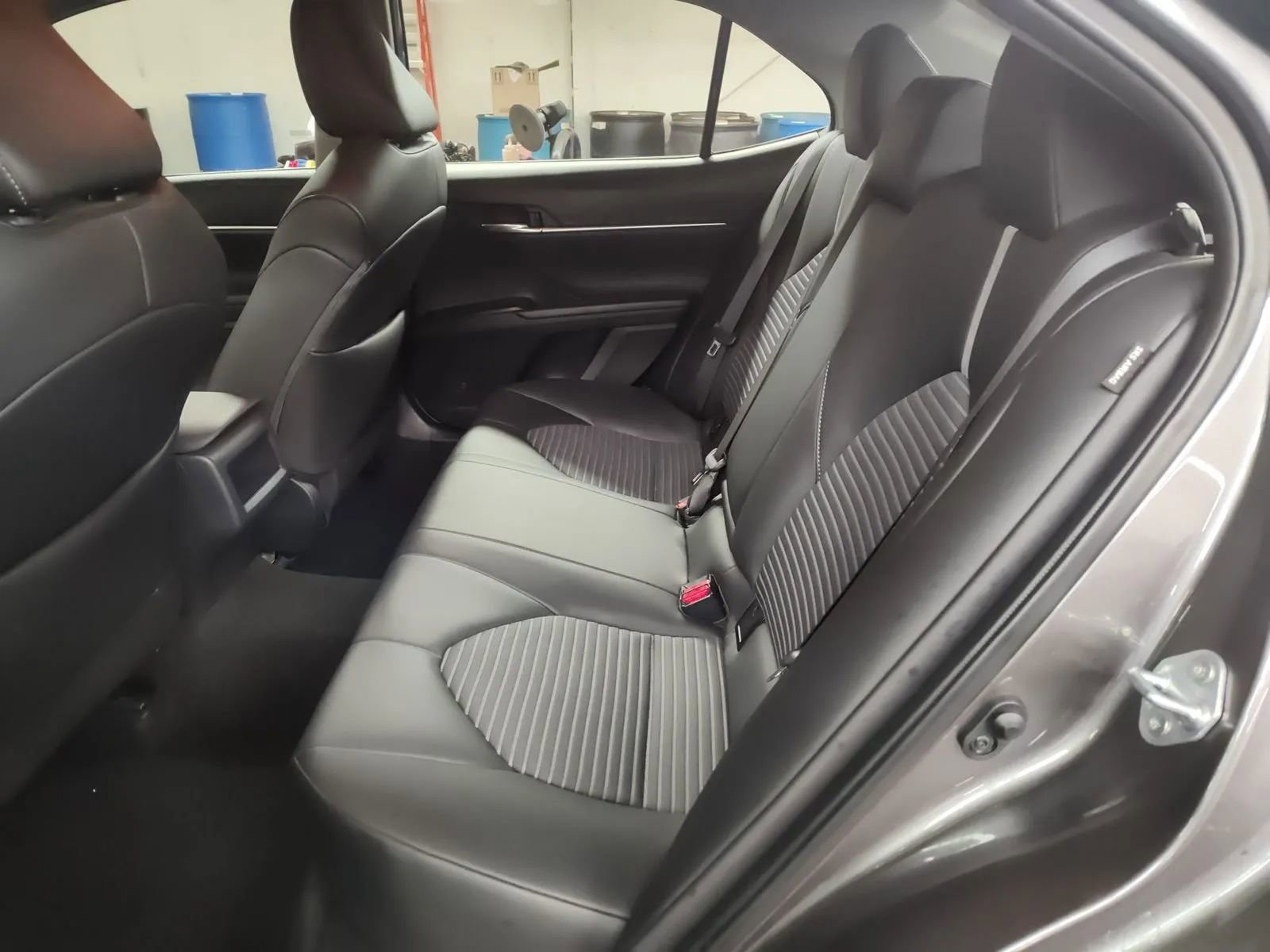 Used 2024 Toyota Camry SE FWD image 11