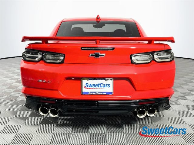 Used 2022 Chevrolet Camaro ZL1 RWD image 6