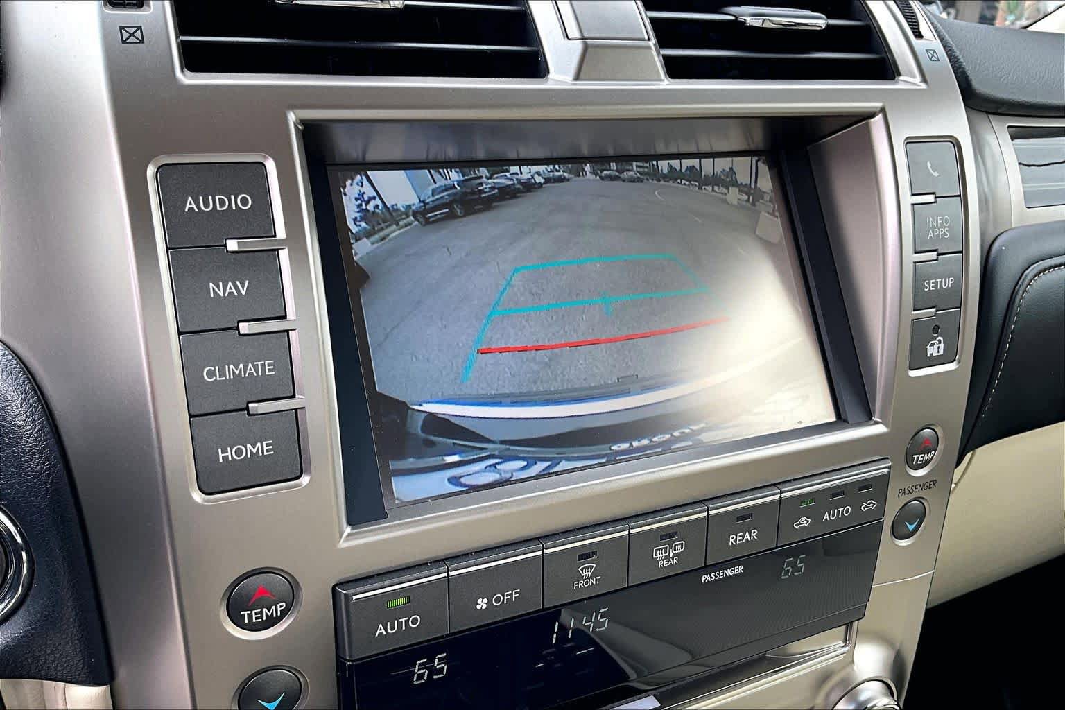 Used 2020 Lexus GX 460 Premium w/ Premium Package AWD/4WD image 25