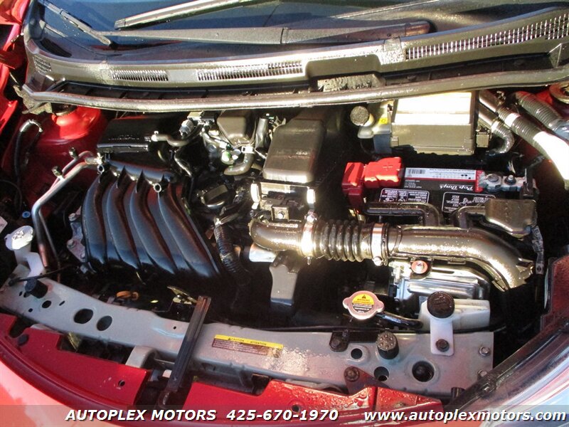 Used 2015 Nissan Versa Note SV FWD image 15