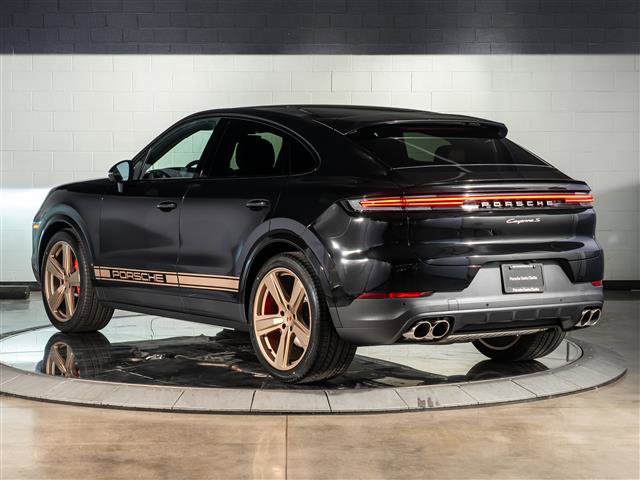 New 2026 Porsche Cayenne S image 3
