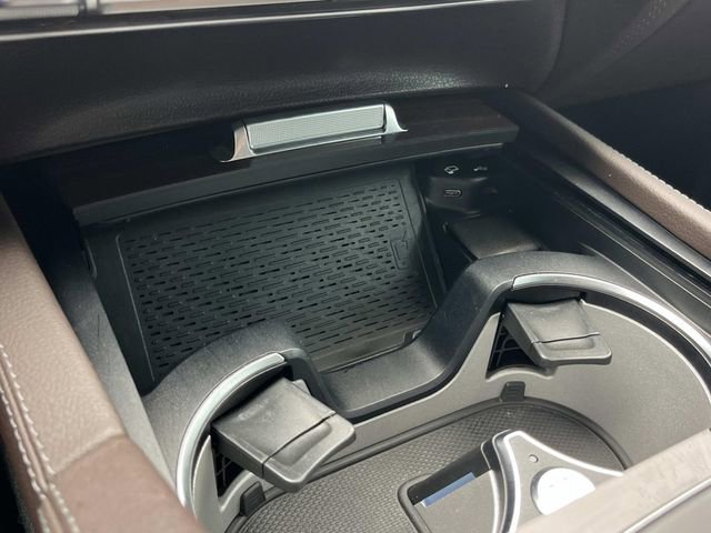 Used 2022 Mercedes-Benz GLS 450 4MATIC image 36