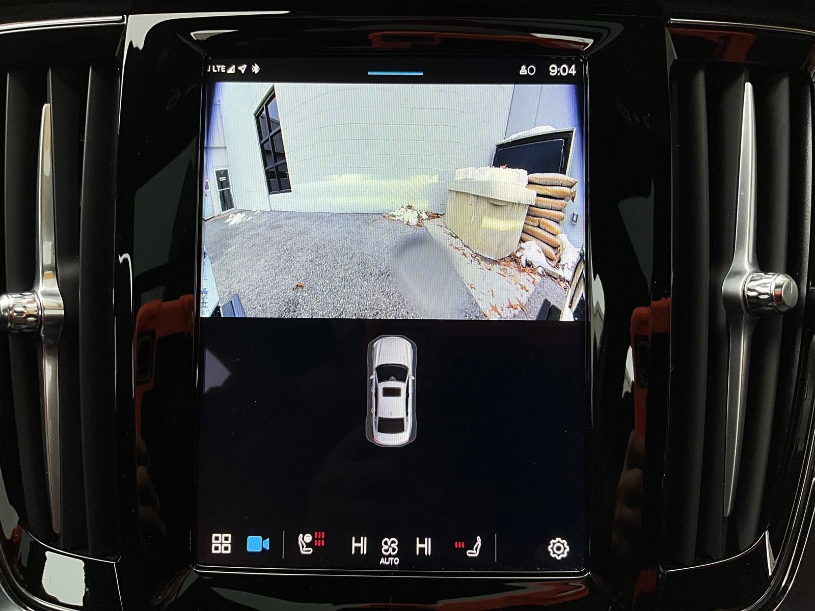 Certified 2024 Volvo S90 B6 Ultimate w/ Protection Package Premier image 25