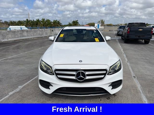 Used 2017 Mercedes-Benz E 300 image 2